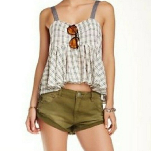 olive green distressed shorts